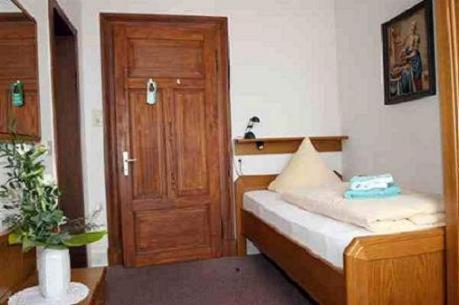 Hotel Rummeni ボルクム エクステリア 写真